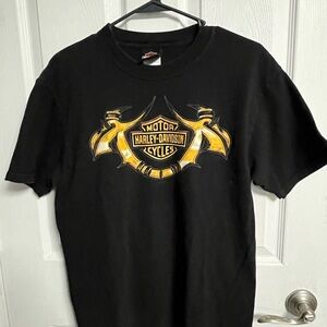 Men’s size medium 2002 Harley Davidson Myrtle beach t shirt